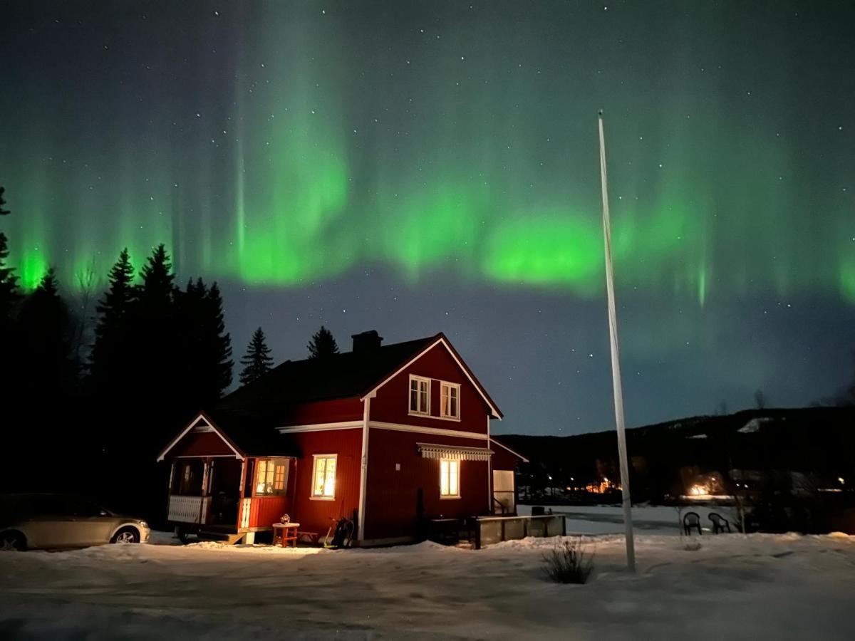 Villa Granhede -Sjoelaege Med Badtunna, Eldstad Med Mera Torsby Bagian luar foto